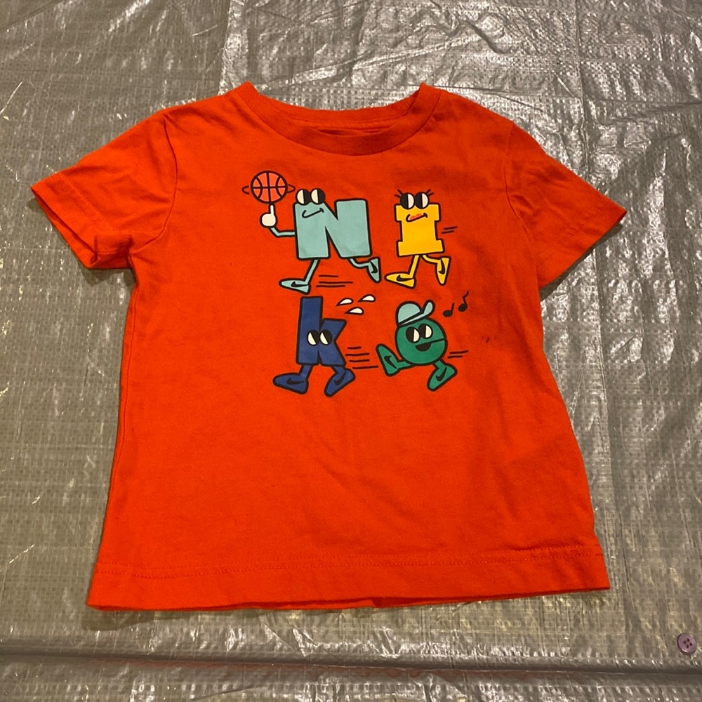 Nike tee